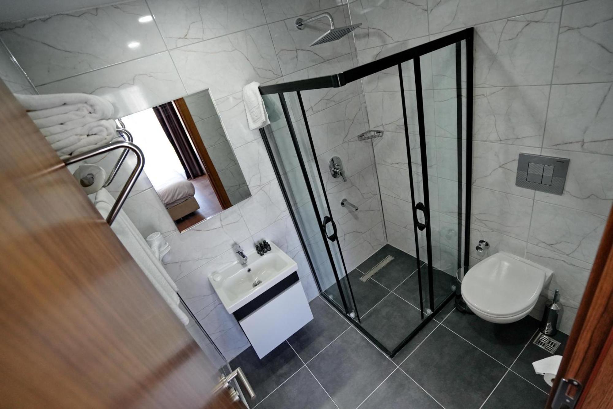 Shelton Airport Hotel Arnavutkoy Extérieur photo